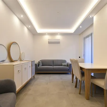 0009 Cozy 2-room For Rent In The Heart Of Mahmutlar Close To The Sea Appartement *